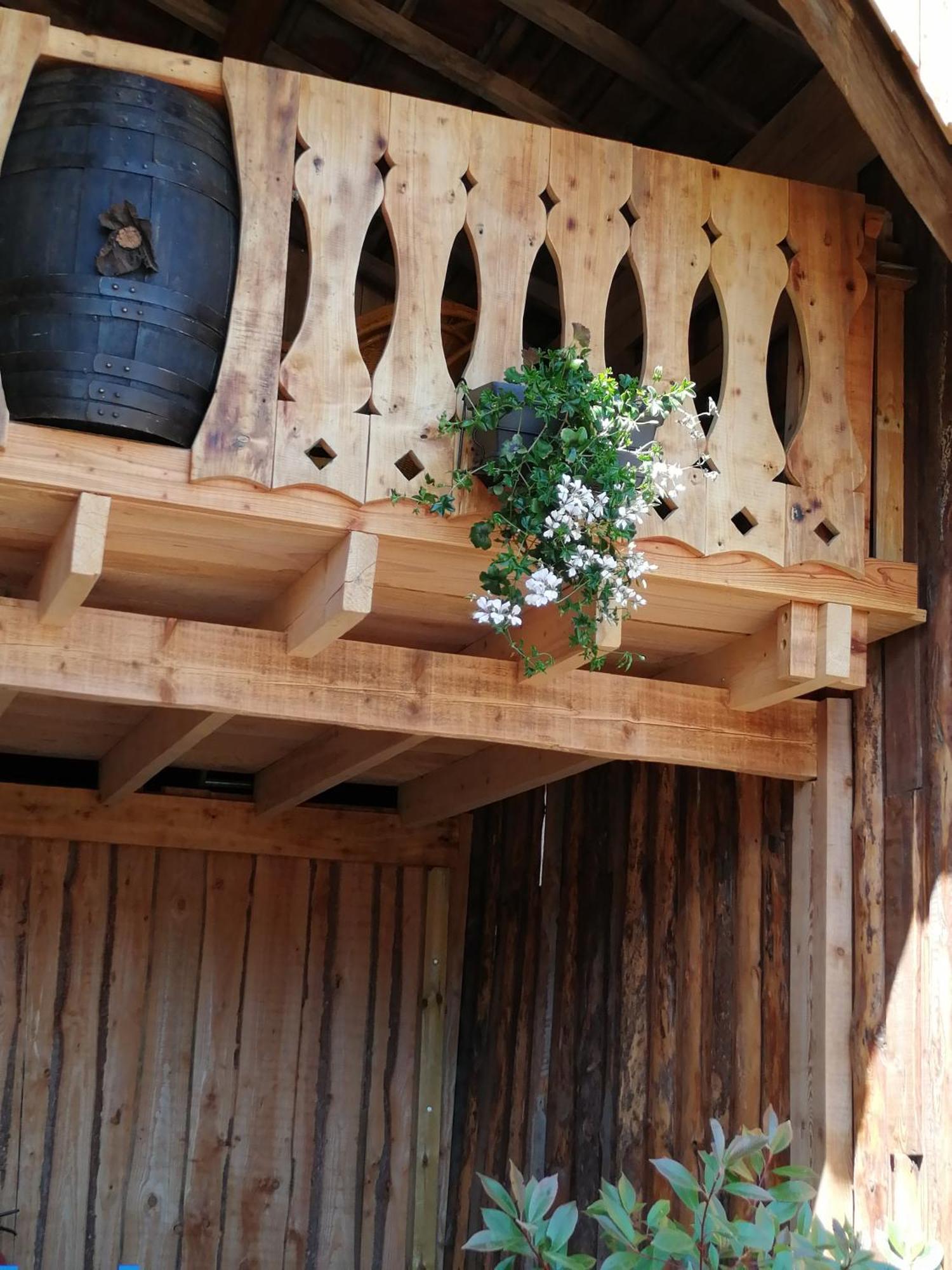 La Posada Hotel Ambierle Екстериор снимка